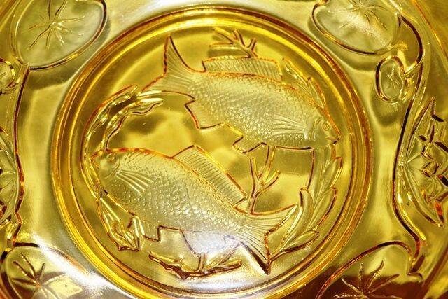 Art Deco Bagley Twin Fish Amber Glass Serving Dish 