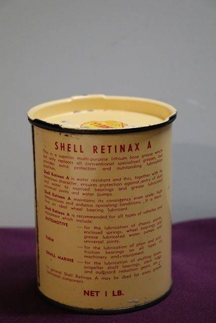 Australian Shell Retinax A MultiPurpose Grease 1 lb Tin 