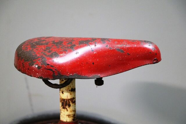 Early Vintage Childrenand39s Tricycle in Lovely Original Condition