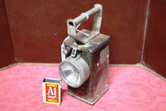 Nife Batteries of Redditch Miners Hand Lamp Type NH10