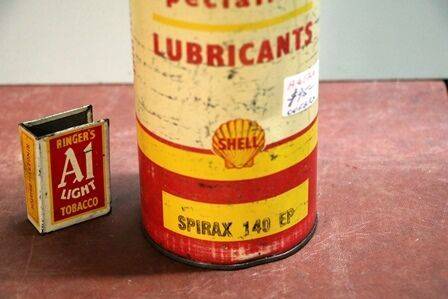 Shell Spirax 140 EP Motor Lubricants Oil 1 quart Can