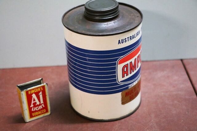 Vintage AMPOL Multi Grade  1040 MS 1 quart Oil Can