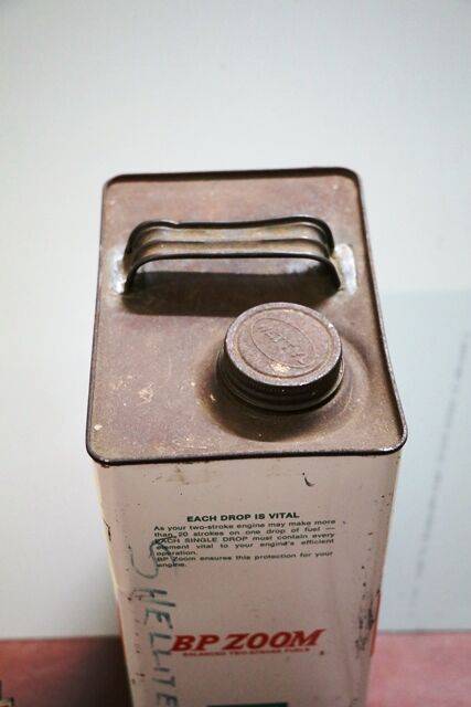 Vintage BP ZOOM One Gallon Tin