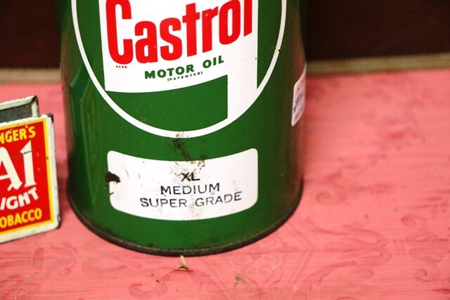 Vintage Castrol Z XL Medium Super Grade 1 Quart Oil Can