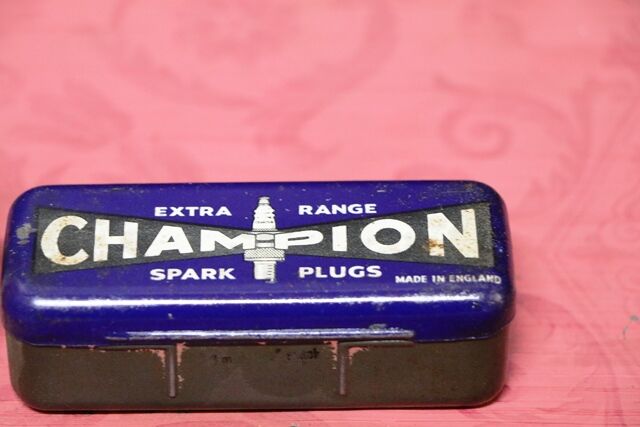 Vintage Champion Extra Range Spark Plug Tin