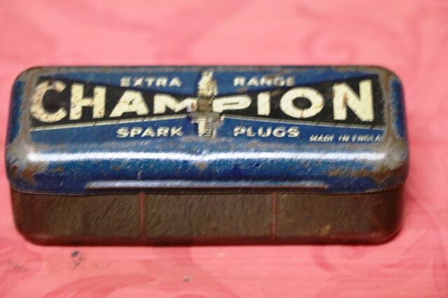Vintage Champion Extra Range Spark Plug Tin