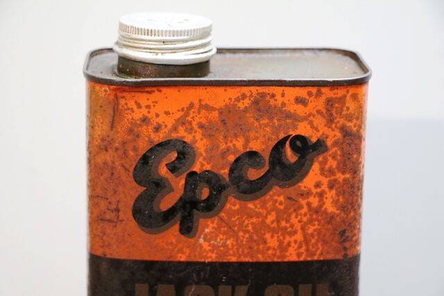 Vintage EPCO Jack Oil One Quart Tin