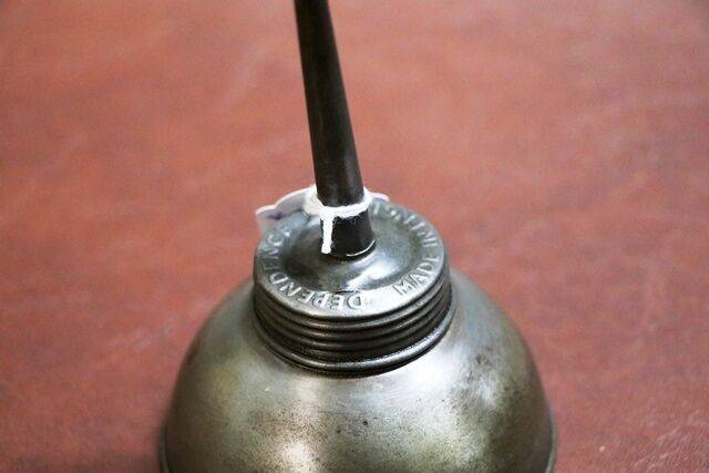 Vintage English Made Dependence Oiler