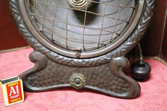 Vintage HECLA Fire Floor Heater