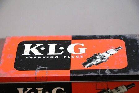 Vintage KLG Sparking Plugs Packaging Tin