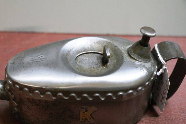 Vintage Kayeand39s Boat Shape Button Pump Oiler