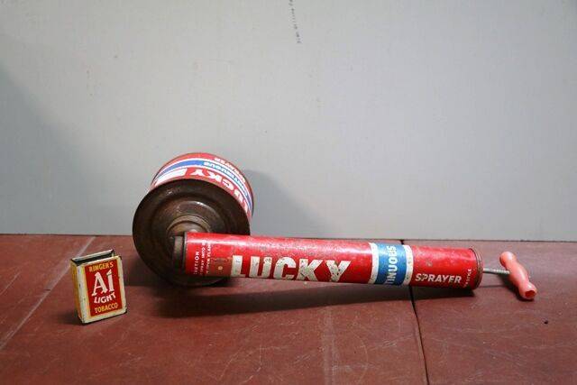 Vintage LUCKY Continuous Sprayer