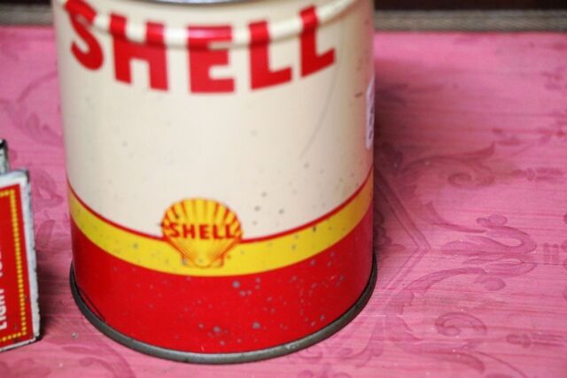 Vintage Shell One Pout Grease Tin