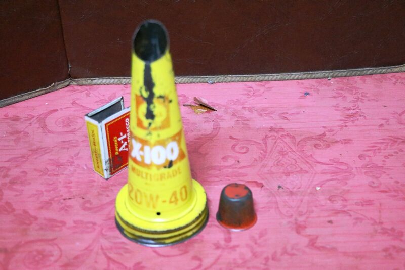 Vintage Shell X100 20W40 Tin Top and Dust Cap