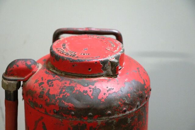 Vintage Simples Copper and Brass Fire Extinguisher 