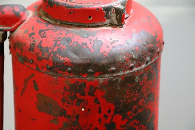 Vintage Simples Copper and Brass Fire Extinguisher 