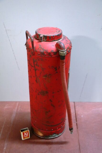 Vintage Simples Copper and Brass Fire Extinguisher 