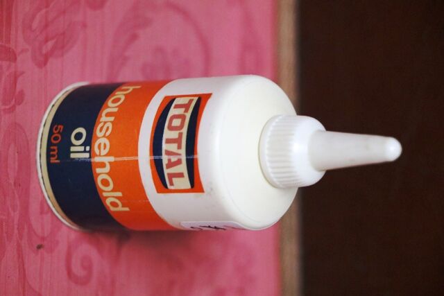 Vintage TOTAL Plastic Household Oil Oiler