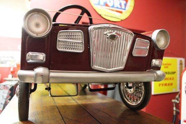 pedal car dealers