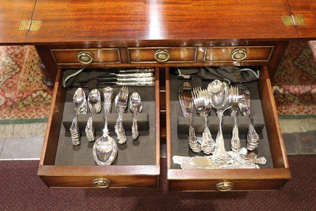 4 Drawer Fitted Mahogany Cutlery Canteen 193 Piece andquotKingsandquot Pattern
