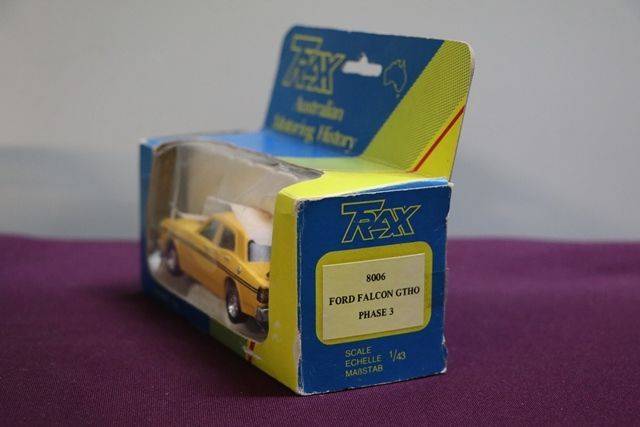 143 Trax 8006 Ford Falcon GTHO Phase 3 Model Car