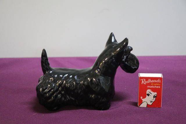 beswick double diamond figure