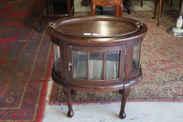 Period Oval Curio Cabinet With Removable Serving Tray Top Xxxx