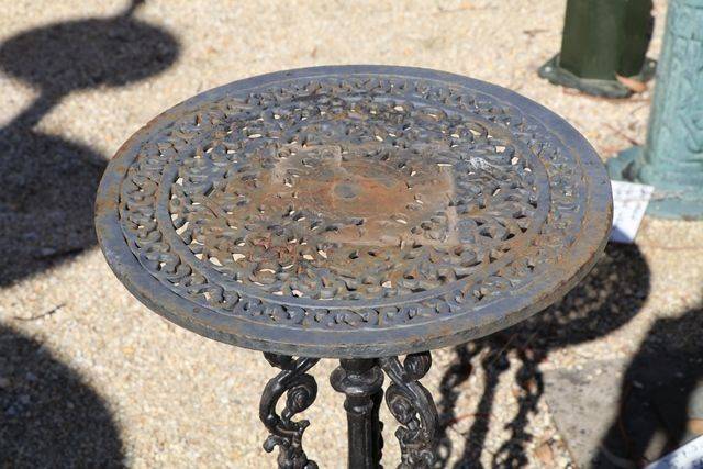 Cast Iron Wine Table Stand 