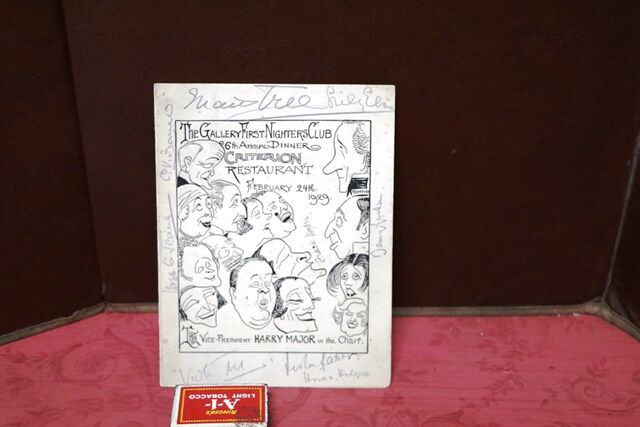 1929 Gallery First Nighters Club Signed Menu Maud and Viola Tree 