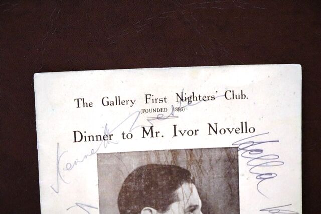 1931 Gallery First Nighters Club Signed Menu  Ivor Novello  