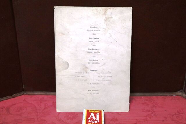 1940 Gallery First Nighters Club Signed Menu  Sybil Thorndike e     