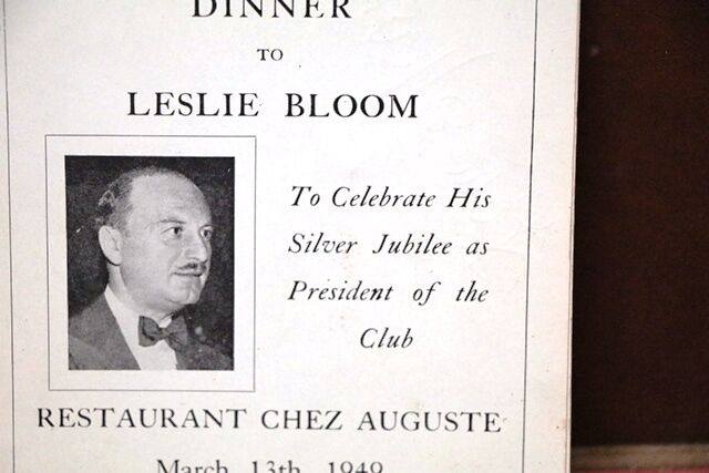 1949 Gallery First Nighters Club Signed Menu Leslie Bloom 