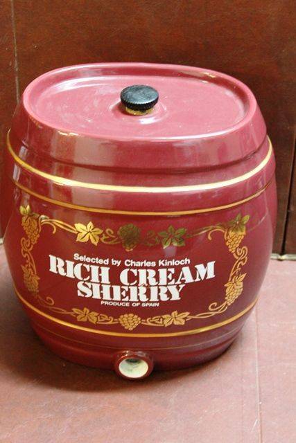 Ceramic Rich Cream Sherry Dispenser 