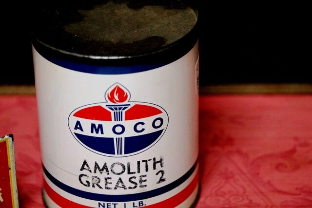 A Very Clean Amoco Amolith Grease 2 1lb Grease Tin