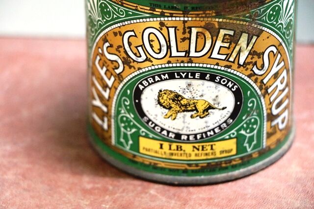 A Vintage Lyleand39s Golden Syrup 1lb Tin