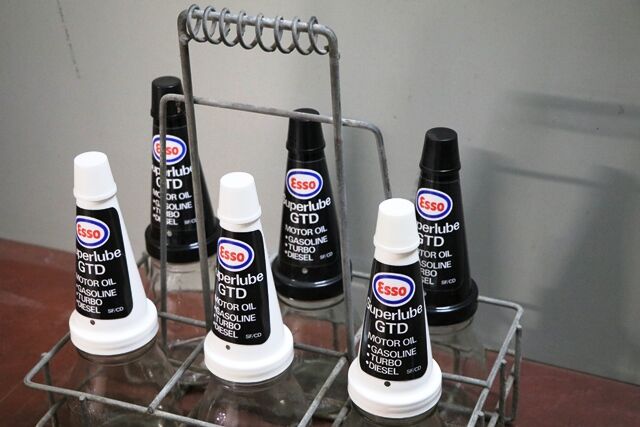 All Original Esso Superlube GTD Oil Bottles in 6 Bottle Basket