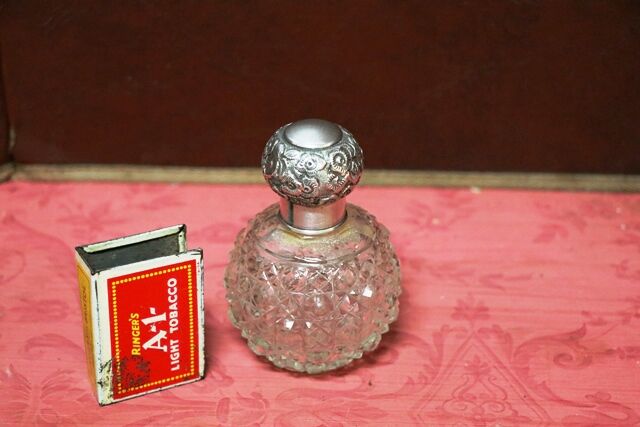 Antique Birmingham Silver Top Hob Nail Glass Scent Bottle 