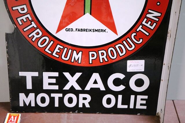 Antique Texaco Motor Oil Post Mount Double Sided Enamel Sign 