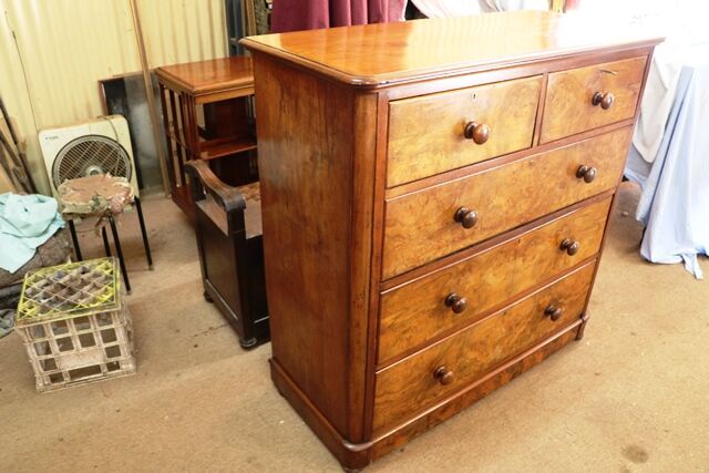 Antique Victorian Walnut 5 Drawer Chest Circa 1850 