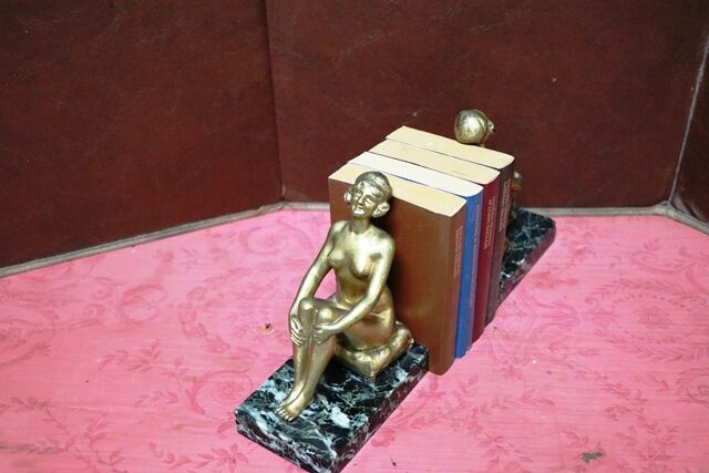 Art Deco Pair of Gilt Bronze Book Ends on Marble Bases 