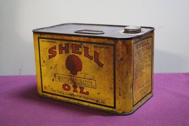 Australian Shell Half Gallon Hand Separator Agricultural  Oil Tin 
