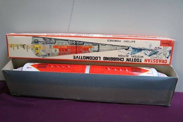 Battery Operated Vintage Santa Fe Train Toy Cragstan Tootin Chugging Locomotive