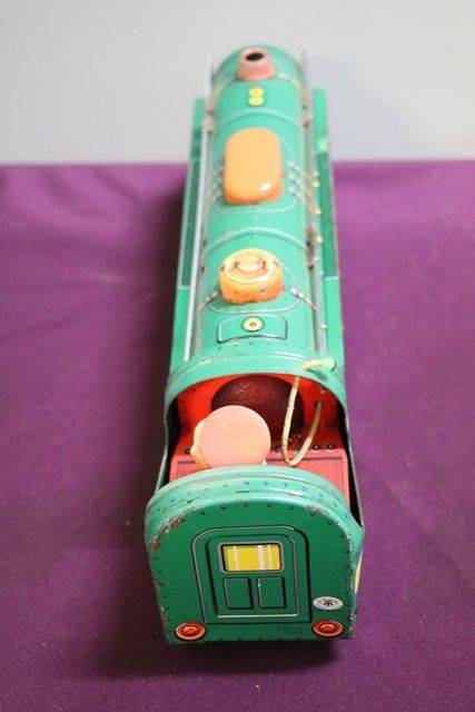Battery Operated  Vintage Tin Litho Mountain Express  Train 3430