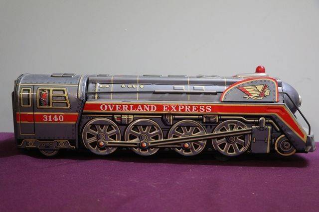 Battery Operated  Vintage Tin Litho Overland Express 3140 Train 