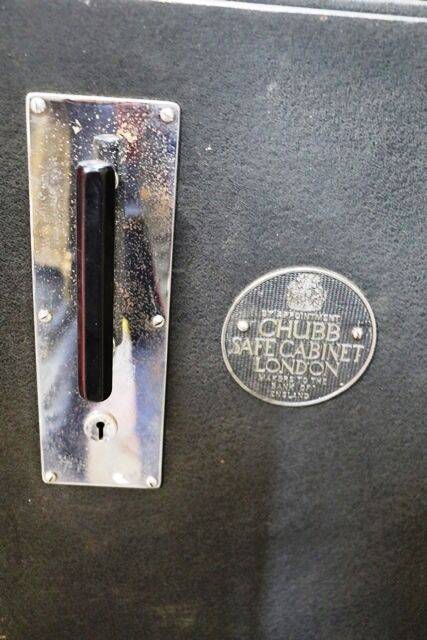 C20th Vintage Chubb Metal Safe 