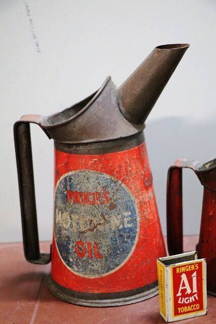 Early Priceand39s Graduated Set of 3 Motorine Oil Pourer Jugs