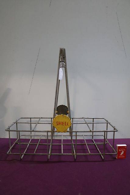 Genuine Shell Wire 8 Bottle Basket With 2 Shell Clams 