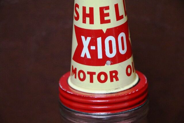 Genuine Shell X 100 Tin Top + Dust Cap + 1quart Bottle
