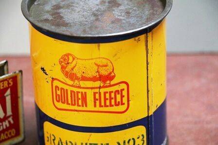 Golden Fleece Ram on Bone Graphite No2 1lb Grease Tin