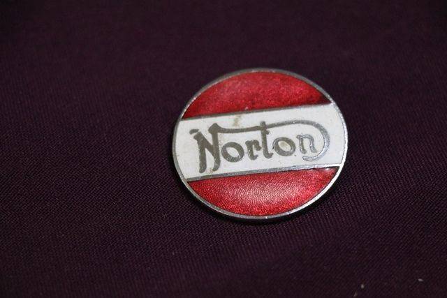 Norton Motorcycle White and Red Pin Badge British Motorbike
